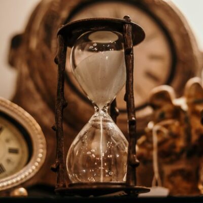 hourglass
